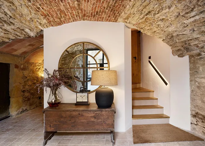 Turisme Rural Mas Ametller - Casa Gran Fontclara